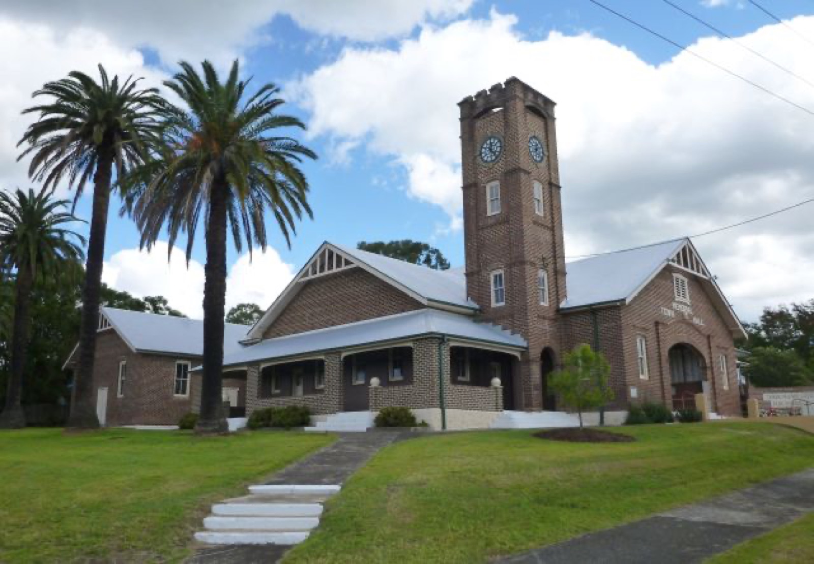 Wingham Memorial Town Hall and its clock tower